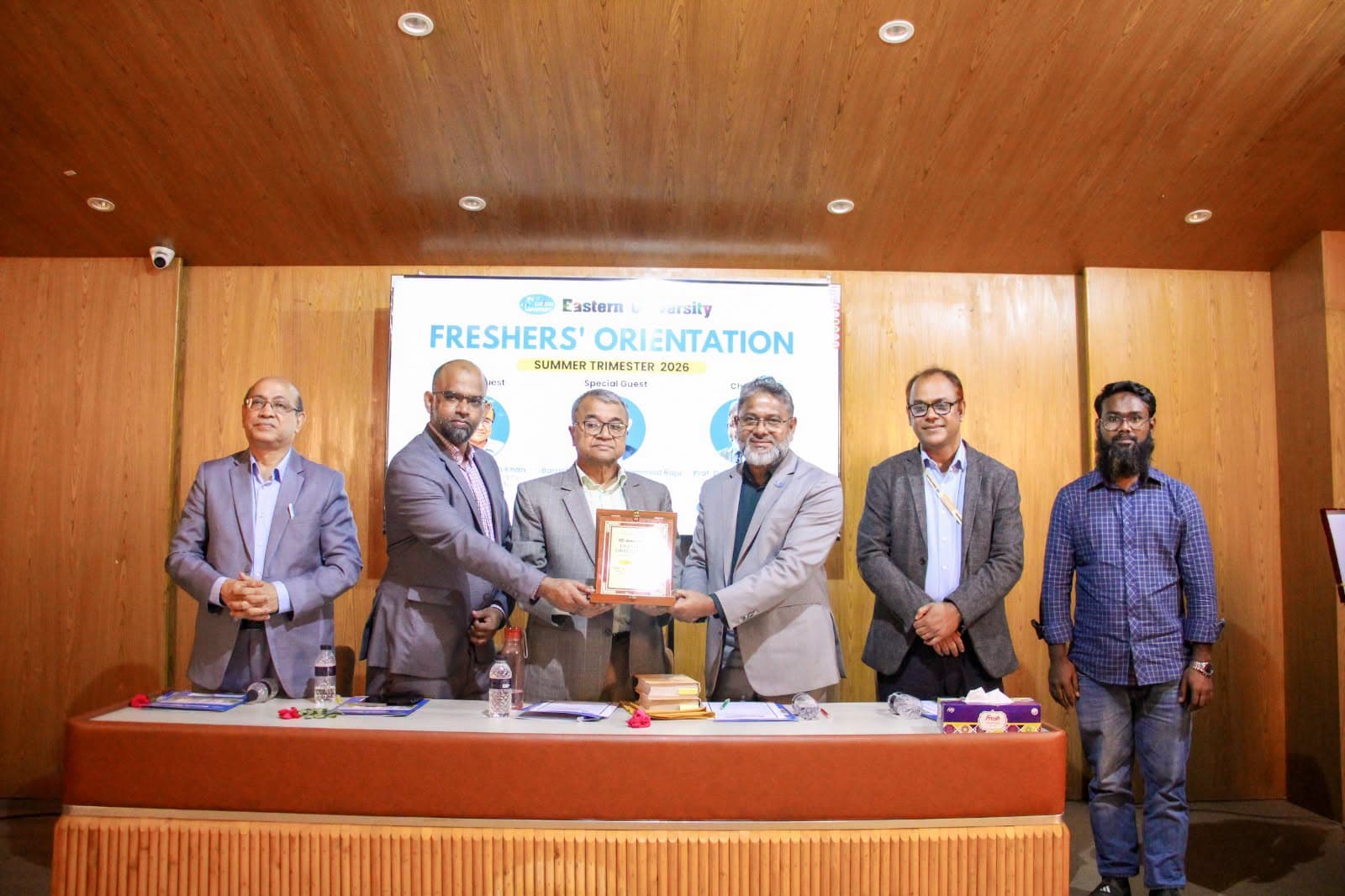 ইস্টার্ন ইউনিভার্সিটিতে সামার ট্রাইমিস্টার ২০২৬-এর নবীনবরণ অনুষ্ঠিত