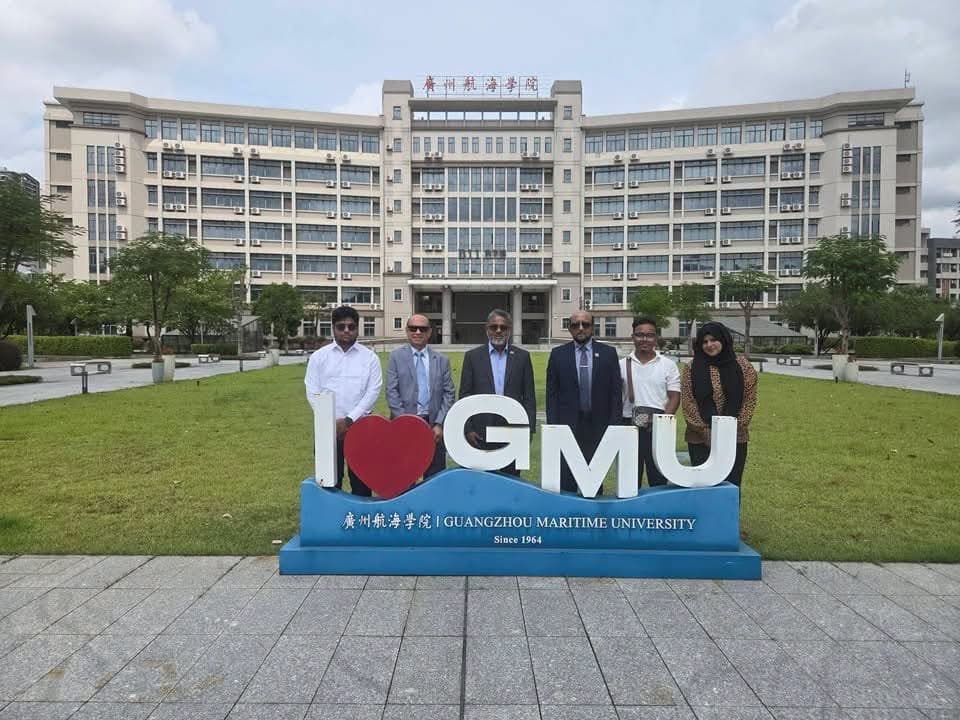 Eastern University Delegation Visits Universities in China